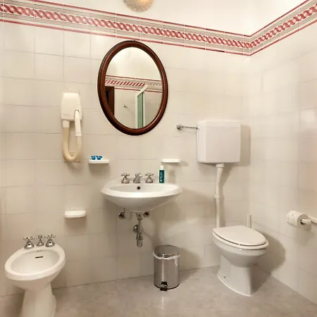 Milano Helvetia - In Centro Con Piscina Hotel Riccione