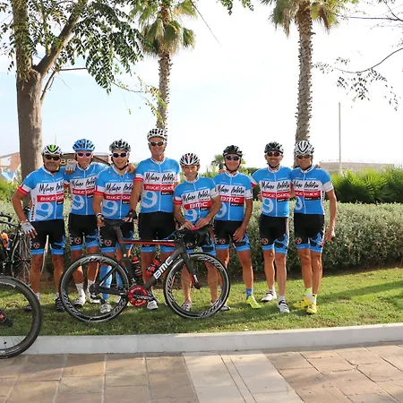 Milano Helvetia - In Centro Con Piscina 3*