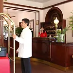 Hotel Milano Helvetia - In Centro Con Piscina Riccione