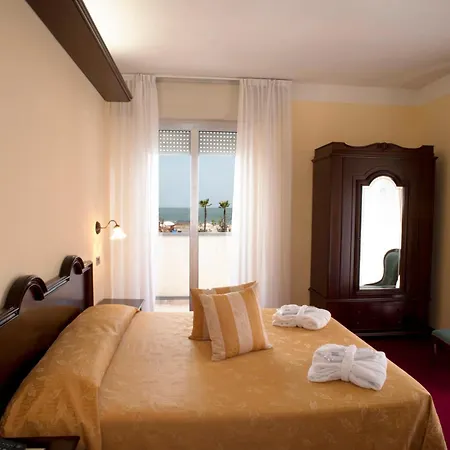 Milano Helvetia - In Centro Con Piscina Hotel Riccione