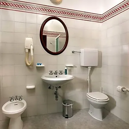 Milano Helvetia - In Centro Con Piscina 3* Riccione