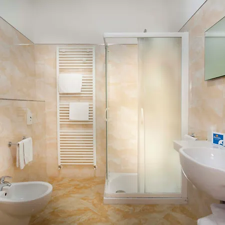 Milano Helvetia - In Centro Con Piscina 3* Riccione