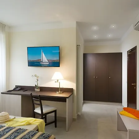 Milano Helvetia 3*