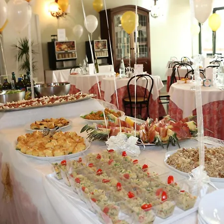 Milano Helvetia - In Centro Con Piscina Ριτσιόνε