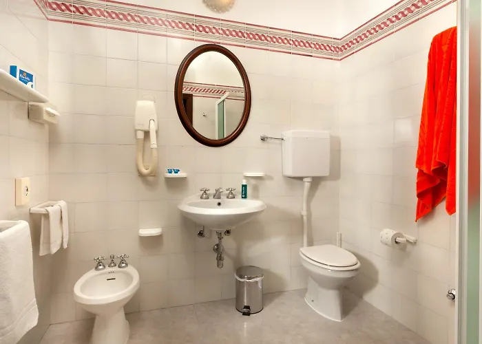 Milano Helvetia - In Centro Con Piscina Hotel Riccione