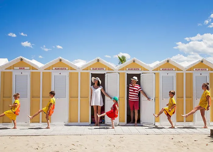 Milano Helvetia - In Centro Con Piscina Hotel Riccione