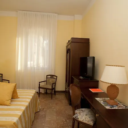 Szálloda Milano Helvetia - In Centro Con Piscina 3*