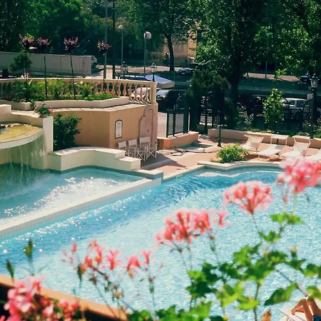 Milano Helvetia - In Centro Con Piscina Szálloda Riccione